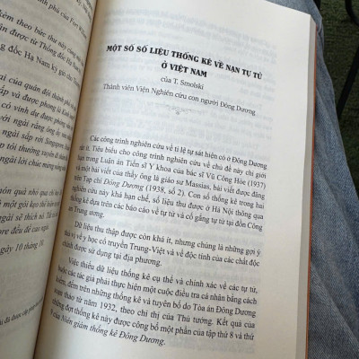 TUYỂN TẬP KHẢO CỨU VỀ VĂN HÓA VIỆT NAM (Qua Tạp chí Dân Việt Nam) - Viện Viễn Đông Bác Cổ - Trường Phương Books