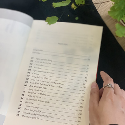 Combo Sách Lịch Sử Ngôn Ngữ: Cuộc Phiêu Lưu Của Ngôn Ngữ Anh + Lược Sử Ngôn Ngữ