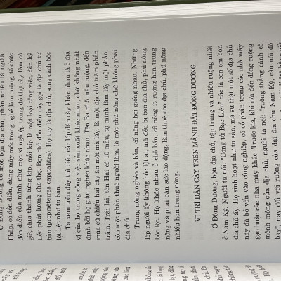 Trường Chinh - Một trí tuệ lớn, nhà lãnh đạo kiệt xuất của cách mạng Việt Nam (Bìa cứng)