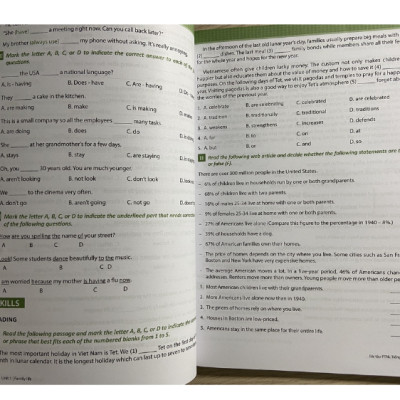 Sách - Bài tập phát triển năng lực Lịch Sử và Địa Lí 7