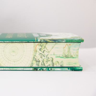 Trái Đất Chuyển Mình ( Bản Đặc Biệt - Bìa vải ) - Trạm Đọc phân phối