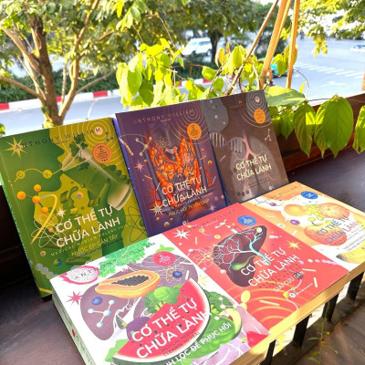 Sách - Cơ Thể Tự Chữa Lành - Thực Phẩm Thay Đổi Cuộc Sống. (Quyển 2) - 2H Books