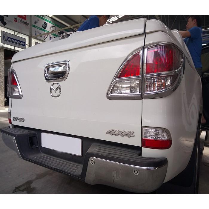 Bộ ốp trang trí, bảo vệ đèn dành cho xe Mazda BT50