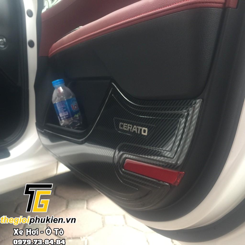 Ốp chống xước Tapli, Táp li cửa Kia Cerato 2019-2021 vân Carbon