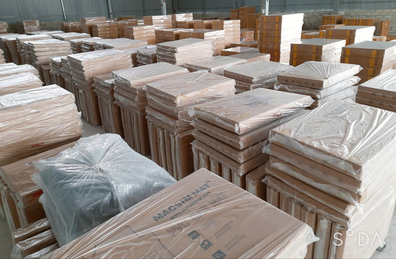 Bạt phủ ô tô chất liệu vải không dệt 3 lớp cao cấp MACSIM cho VinFast Lux A màu ghi