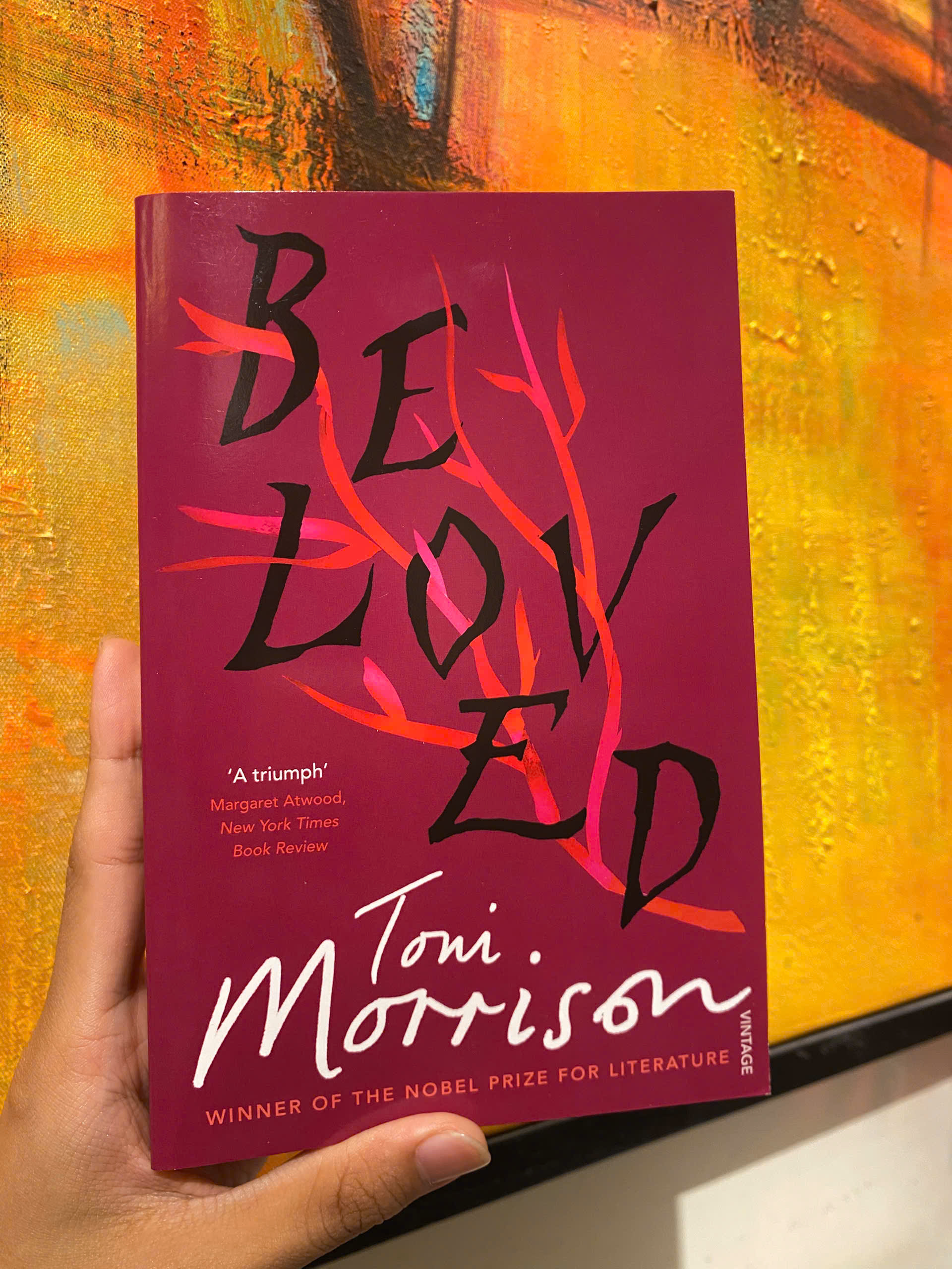 Sách - Beloved by Toni Morrison (Beloved Trilogy #1) - Pulitzer Prize Winner / English Book / Sách Ngoại văn Nhập khẩu