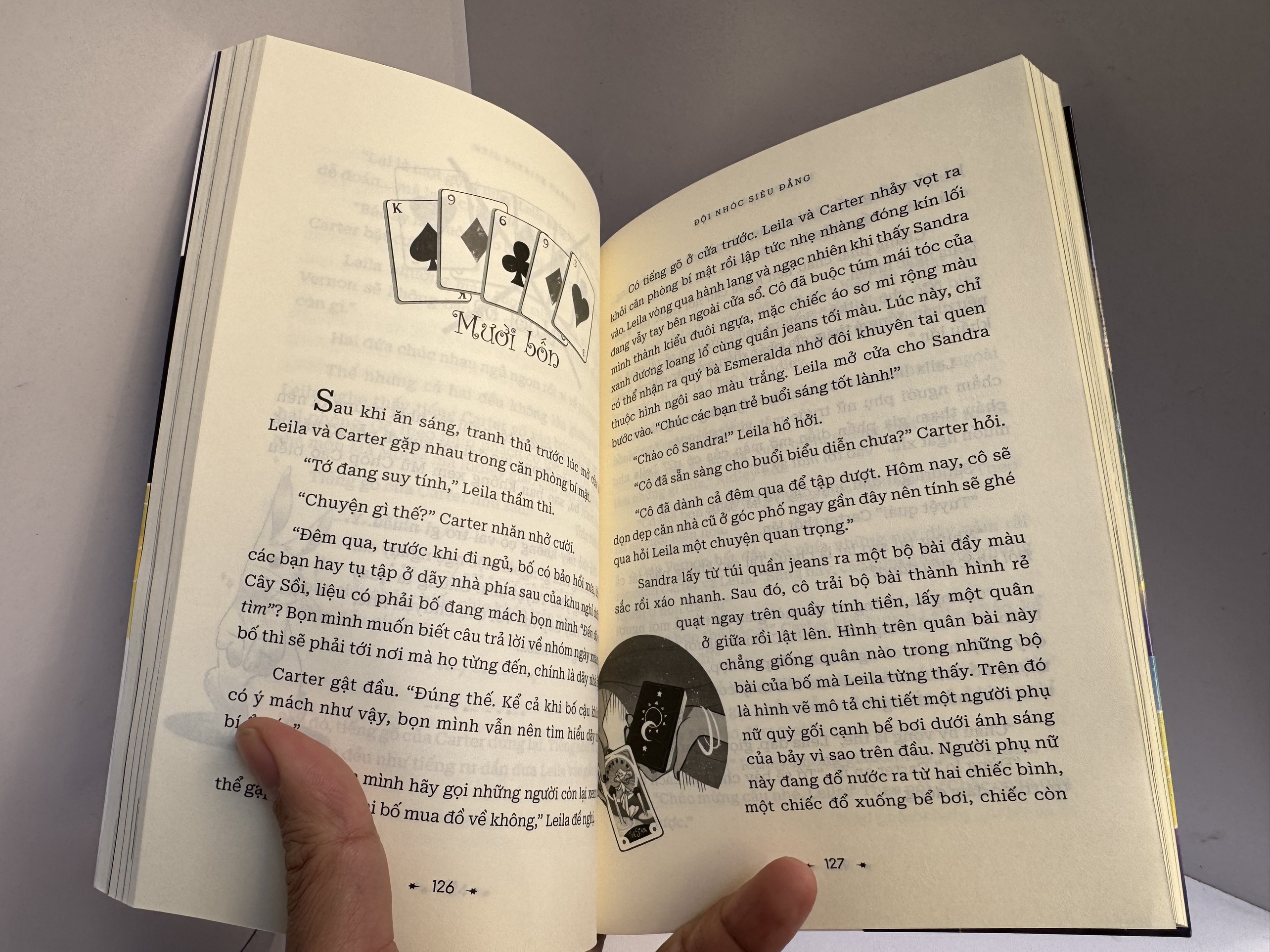 (Bestseller tác phẩm thiếu nhi tiêu biểu của New York Times) (Từ diễn viên How I Met Your Mother) ĐỘI NHÓC SIÊU ĐẲNG (The Magic Misfits) - Neil Patrick Harris