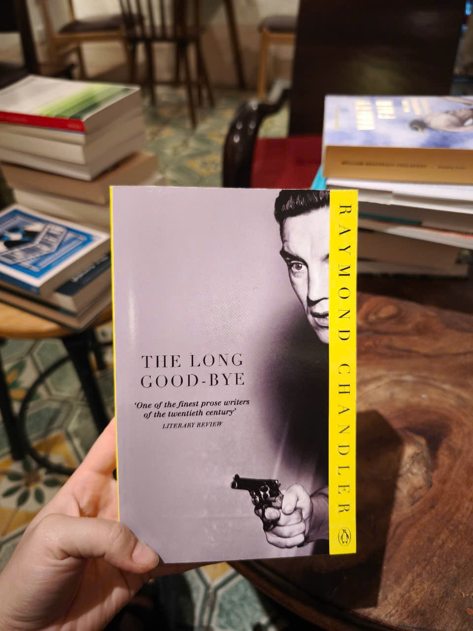 Sách - The Long Good-bye by RayMond Chandler - Mystery / Fiction / Crime in English