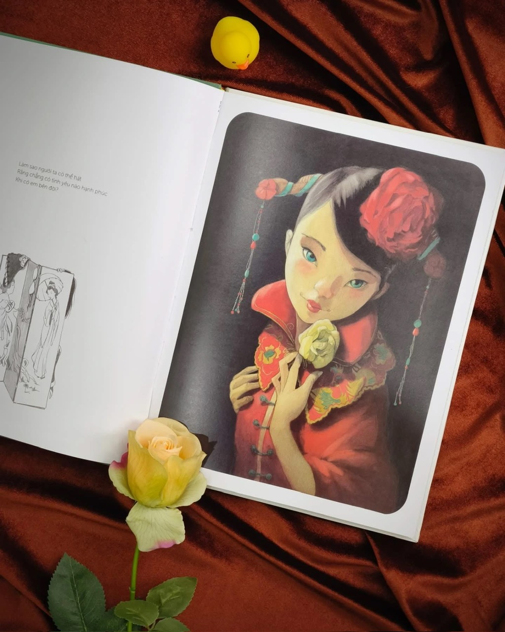 Sách - Khi Yêu - Phiên bản Khổ lớn Bìa gỗ