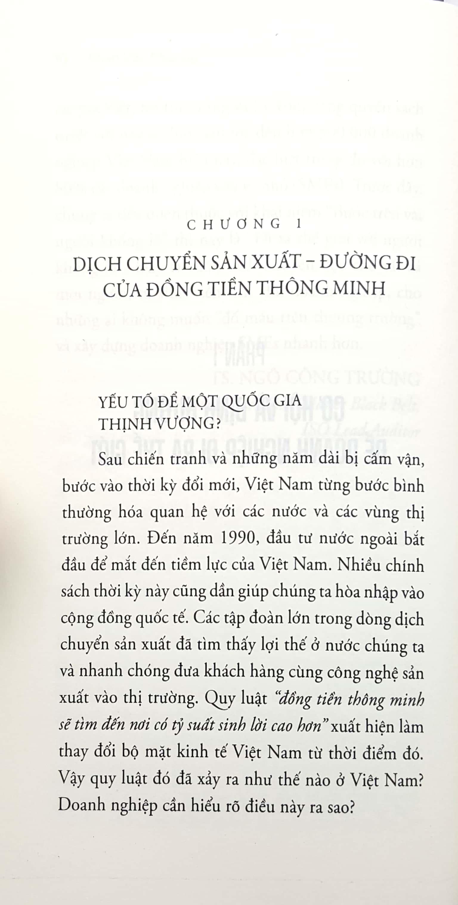 Đi Ra Thế Giới Với Người Khổng Lồ