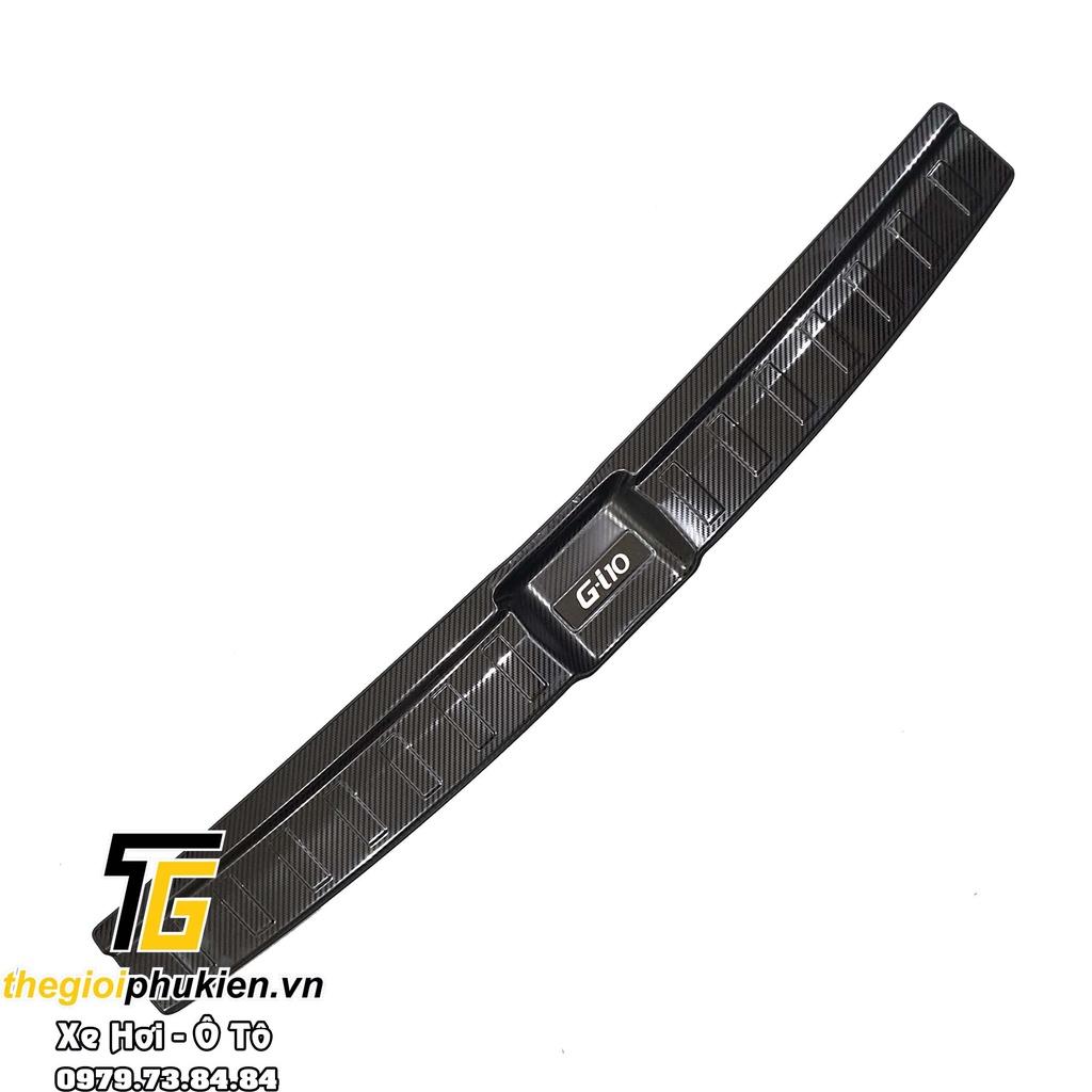 Bộ Ốp bậc cốp Hyundai Grand i10 2021 vân Carbon