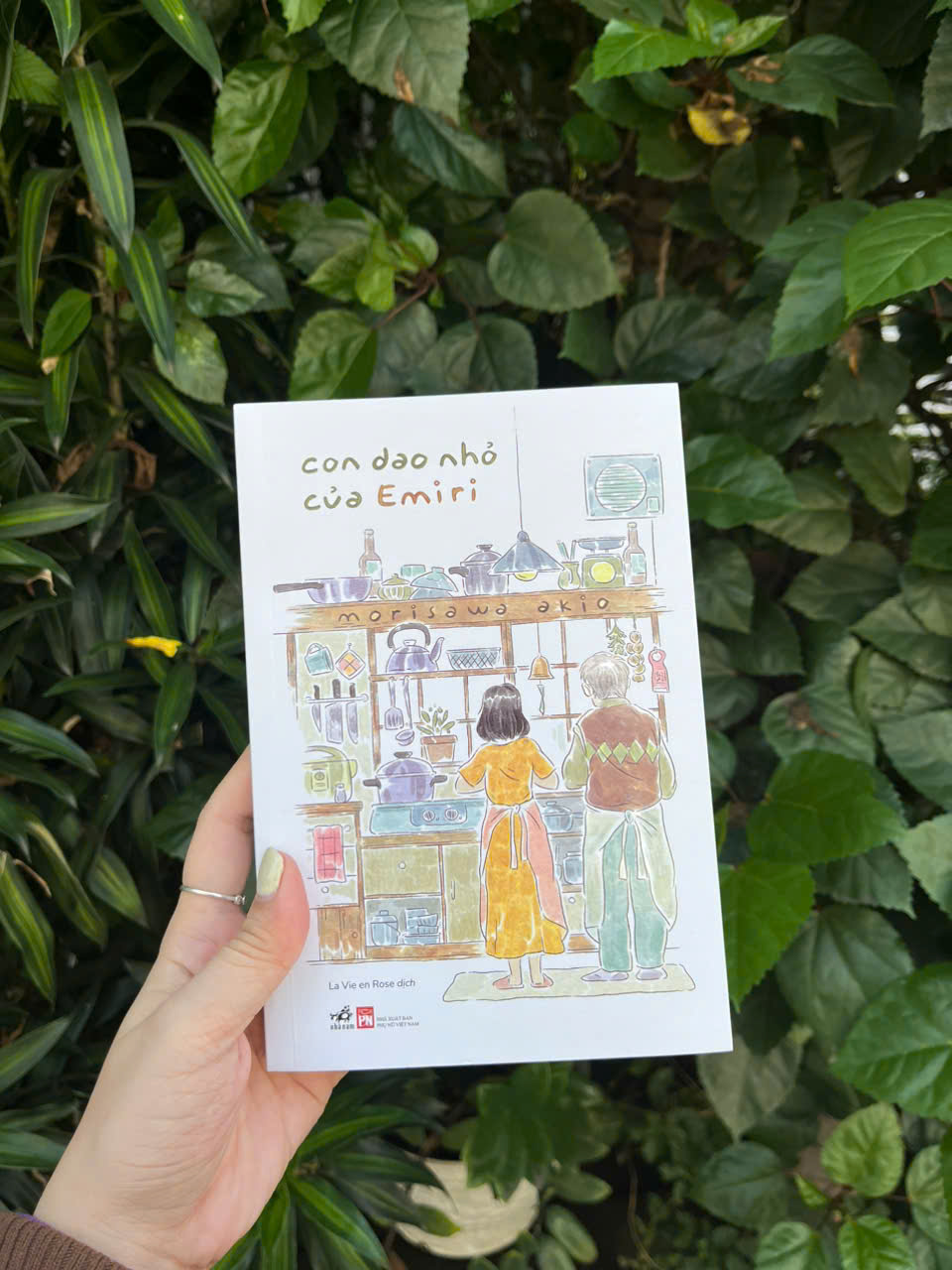 Sách - Con dao nhỏ của Emiri (Nhã Nam HCM)