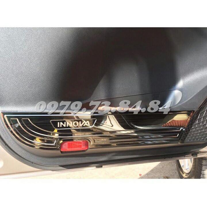 Bộ ốp Titan Tapli, Táp li cửa Toyota Innova 2017-2020