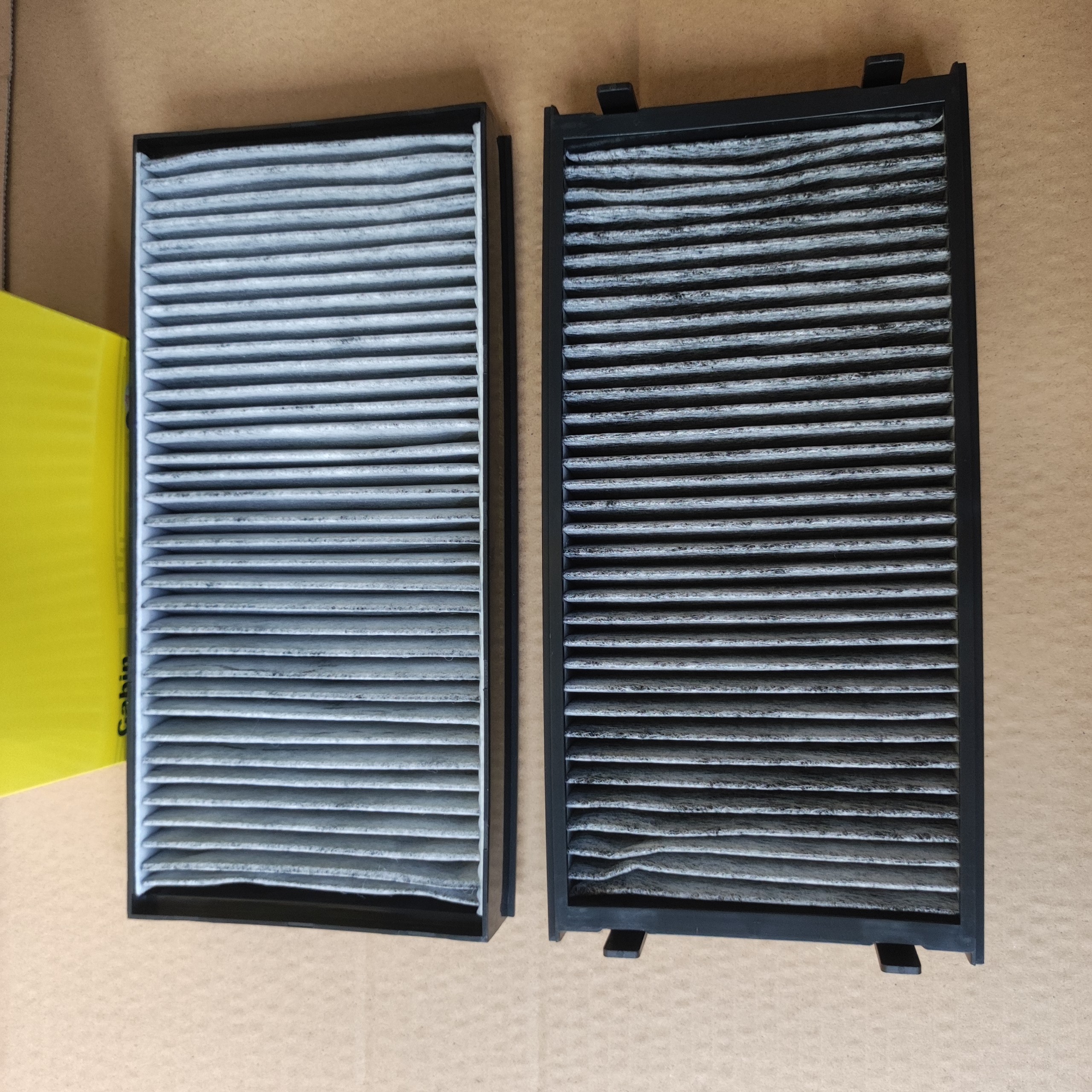 Lọc gió điều hòa Vinfast LUX SA 2.0 than hoạt tính - AC0154CSET