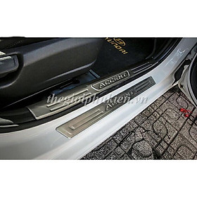 Bộ sản phẩm ỐP BẬC CỐP VÀ BẬC CỬA Inox xe Hyundai Accent 2021