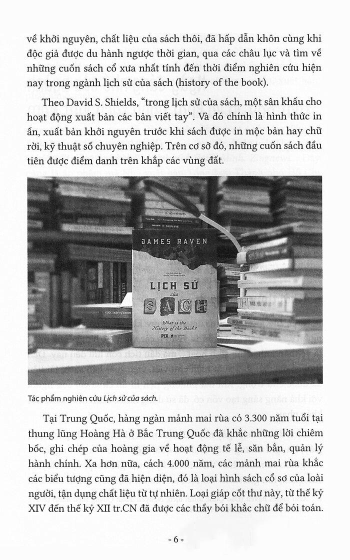 Những Con Chữ Ngoài Trang Sách