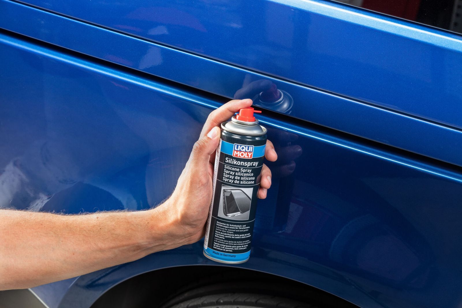 Chai Xịt Silicon Bôi Trơn Bảo Dưỡng Cao Su, Nhựa Liqui Moly Silicon-Spray 3310 (300ml)