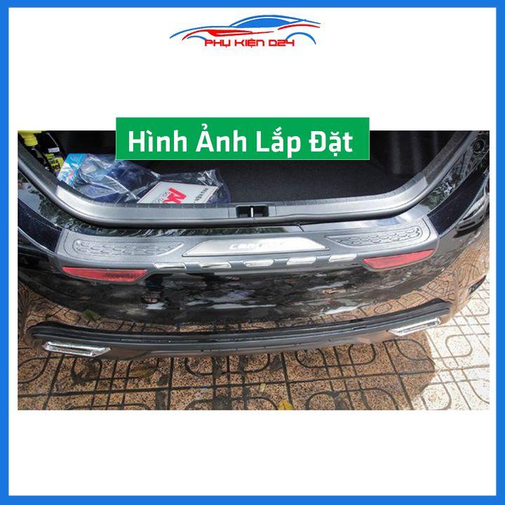 Ốp chống trầy cốp ngoài nhựa đen Altis 2016-2017-2018-2019-2020-2021-2022 mẫu phản quang chống xước trang trí xe