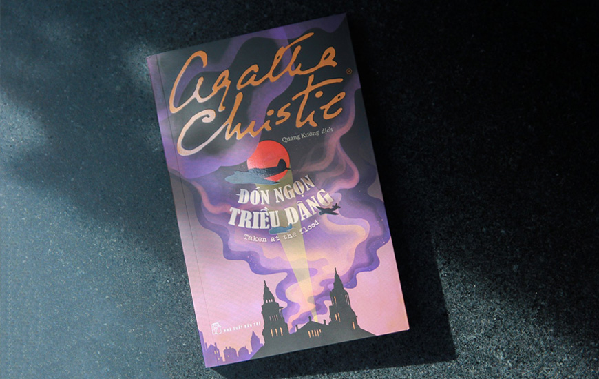 Sách Đón Ngọn Triều Dâng - Agatha Chirstie