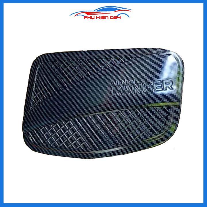 Ốp nắp bình xăng Ranger 2016-2017-2018-2019-2020 vân cacbon chống trầy trang trí ô tô