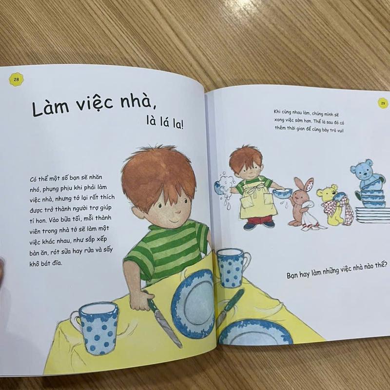 Sách - Tớ khôn lớn từng ngày (Nhã Nam HCM)