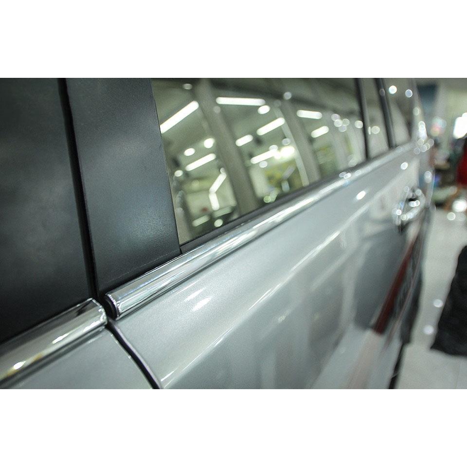 Bộ nẹp chân kính inox 304 theo xe TOYOTA INNOVA 2008-2015 hàng đẹp không han gì