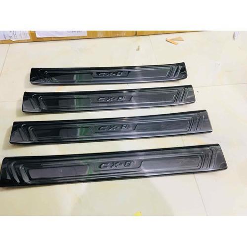 ỐP BẬC TRONG VÀ NGOÀI TITAN DÀNH CHO MAZDA CX8, ỐP CHỐNG XƯỚC BẬC CỬA TITAN