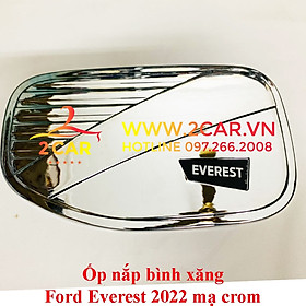 Ốp nắp bình xăng xe Ford Everest 2022, 2023 Nhựa ABS mạ crom cao cấp