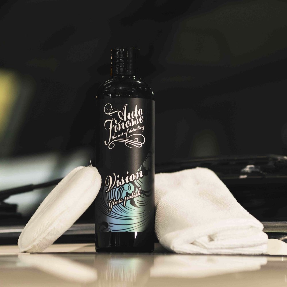 Tẩy ố làm sạch kính Auto Finesse - VISION