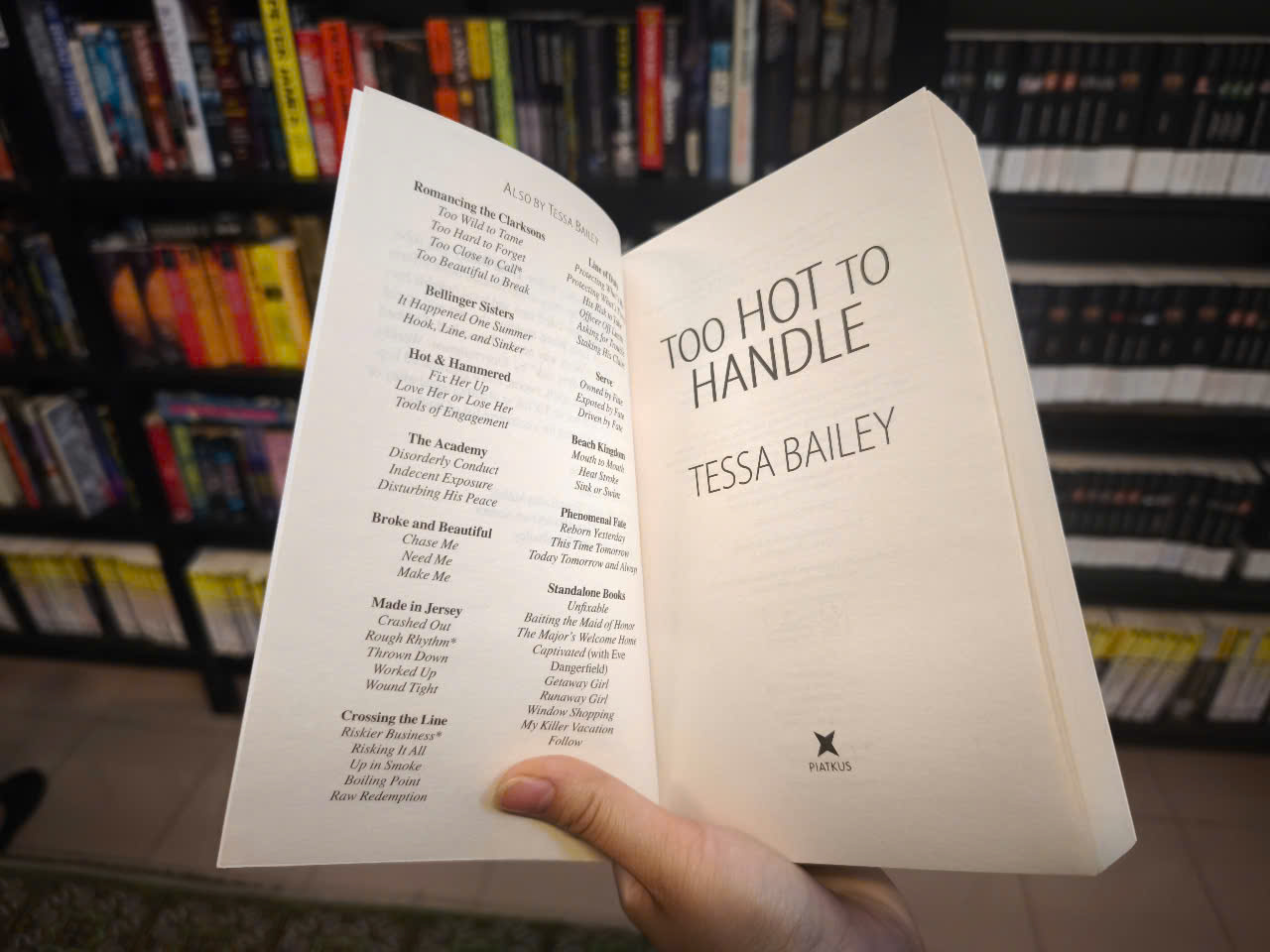 Sách - Too Hot To Handle by Tessa Bailey - English book
