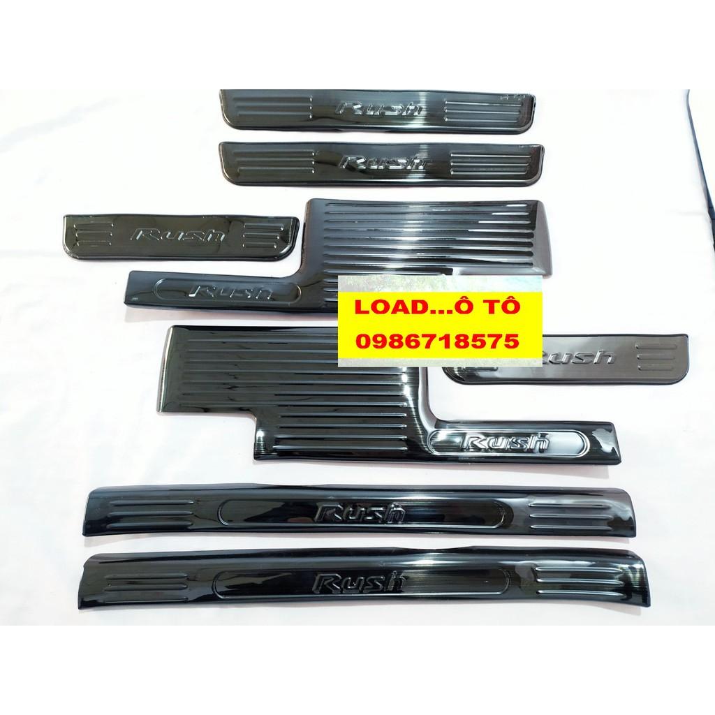 Ốp Bậc Cửa, Nẹp Bước Chân Trong, Ngoài Xe Toyota Rush 2023-2018 Vân titan Cao Cấp