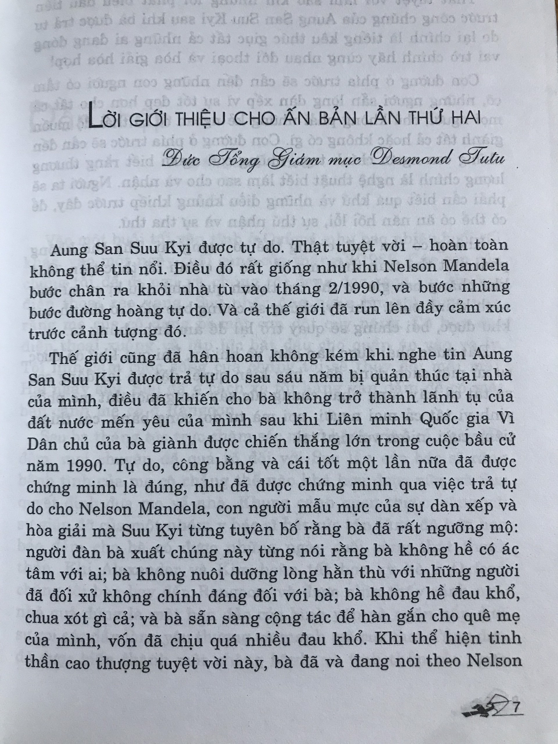 Aung San Suu Kyi Đấu Tranh Cho Tự Do (Tái Bản)
