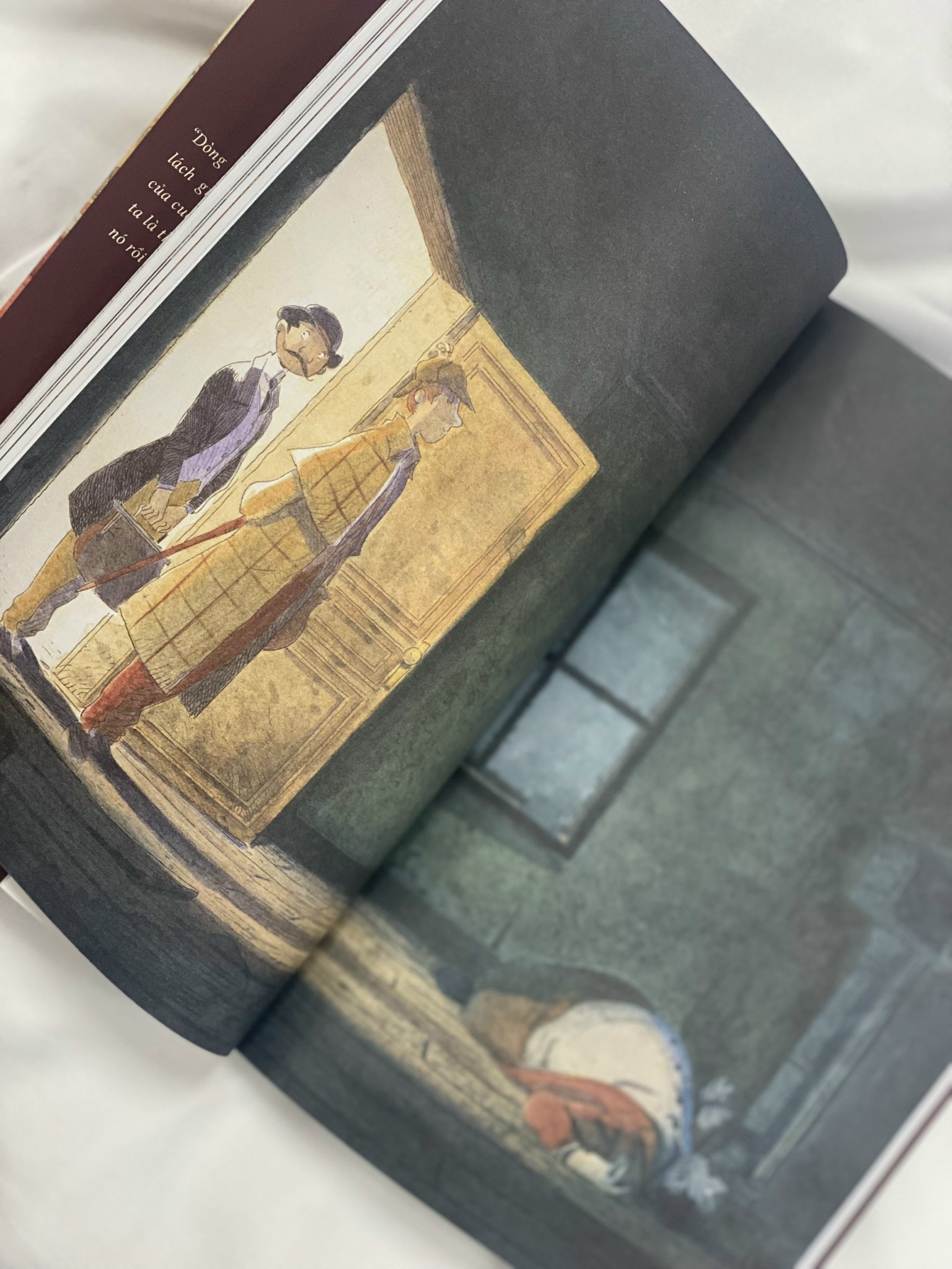 (In 300 bản, bìa vải canvas) VỤ ÁN ĐẦU TIÊN CỦA SHERLOCK HOLMES - Cuộc điều tra màu đỏ – Arthur Conan Doyle -Vincent Mallié minh hoạ – Cẩm Vân dịch - Thái Hà - NXB Hà Nội