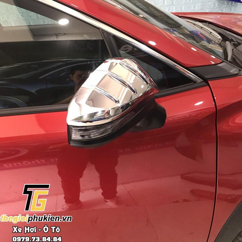 Bộ ốp gương chiếu hậu Toyota Corolla Cross