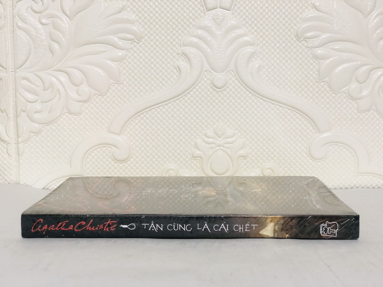 Tận Cùng Là Cái Chết - Agatha Christie