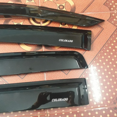 VÈ MƯA ĐEN THÁI DÀNH CHO XE COLORADO 2015-2019
