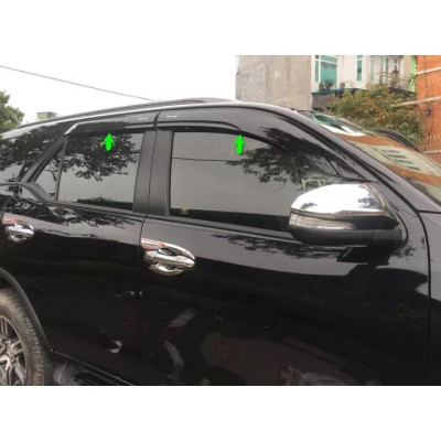 Vè che mưa nhựa đen Fortuner 2017-2020 Thái chất liệu dày dặn không đúng mô tả hoàn lại tiền