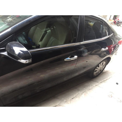 Nẹp Chân Kính Inox Dành Cho Xe VIOS 2019 2020 2021 - chất liệu inox - 6 chi tiết