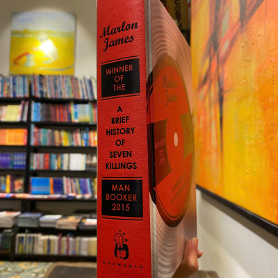 Sách - A Brief History of Seven Killings by Marlon James - Sách Ngoại văn - English Book - Bìa cứng