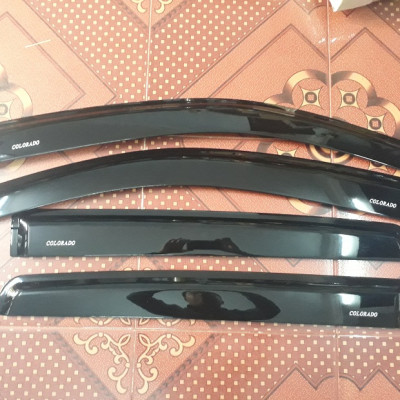 VÈ MƯA ĐEN THÁI DÀNH CHO XE COLORADO 2015-2019