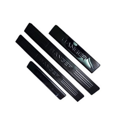 BỘ ỐP BẬC, NẸP BƯỚC CHÂN NGOÀI TITAN DÀNH CHO XE FORD RANGER 2016-2019