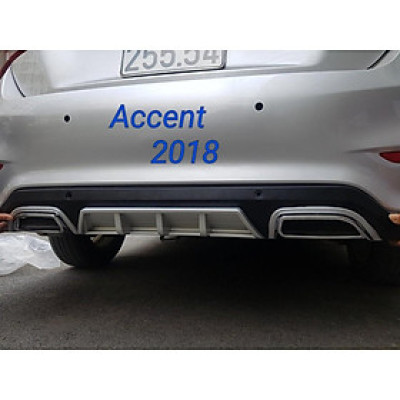 Lip chia pô Hyundai Accent 2018