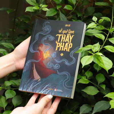 Sách - Về Quê Làm Thầy Pháp - Tập 1 - Tặng Kèm Bookmark Bế Hình Quả Chuông