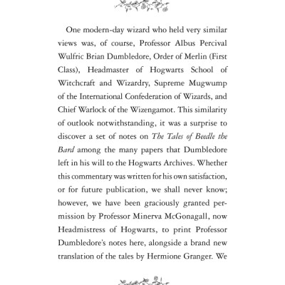 Harry Potter: The Tales Of Beedle The Bard (Paperback) Những chuyển kể của Beedle người hát rong (English Book)