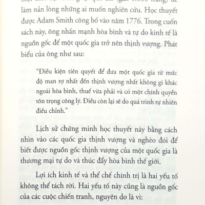Đi Ra Thế Giới Với Người Khổng Lồ