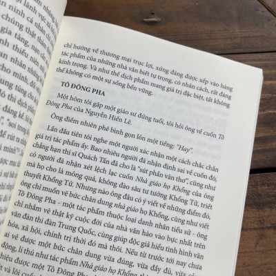 (Tái bản 2023) NGUYỄN HIẾN LÊ CUỘC ĐỜI VÀ TÁC PHẨM – Châu Hải Kỳ – Nxb Tổng hợp Thành phố Hồ Chí Minh (bìa mềm)