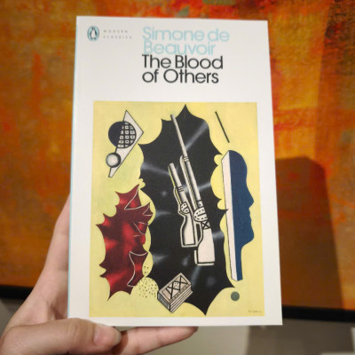 Sách - The Blood of Others (Penguin Modern Classics) by Simone de Beauvoir/Literature/Political-Ngoại văn tiếng Anh UK