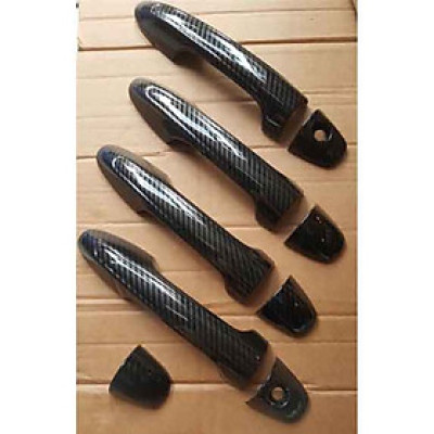 Bộ 4 Ốp Tay Nắm Cửa Dành Cho Xe Ô Tô Innova 2017-2020 Vân Cacbon