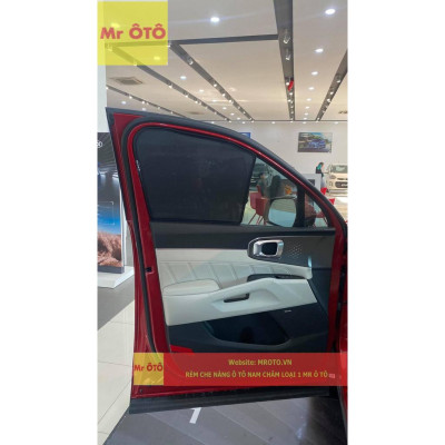 RÈM CHE NẮNG NAM CHÂM CHO XE KIA SORENTO 2021