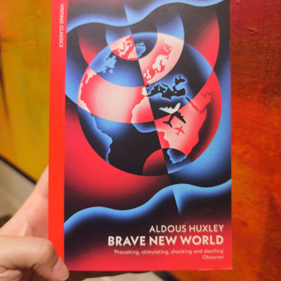 Sách - Brave New World by Aldous Huxley (Vintage Classics)/Sách ngoại văn tiếng Anh